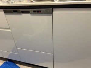 京都キッチン取付け隊　食洗機前パネルでを楽しむ　施工後